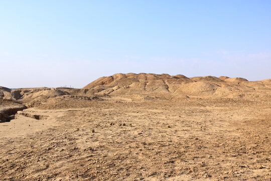 the area of the excavation site in the Ancient City of Uruk, Iraq