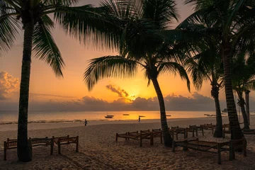 Fototapete Rund morning view of the beach under palm trees © mostek