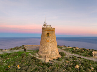 Faro Punta de la Polacra situado en Níjar, provincia de Almería, Andalucía, España