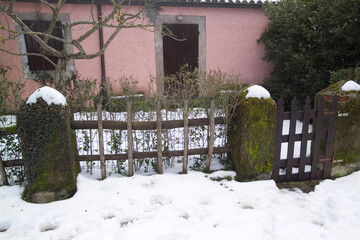 house in the snow in window, Foresta di Badde Salighe- Ortakis Bolotana Bonorva, Sardinia, Italy.