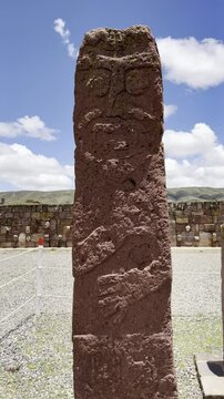 Foto del Monolito Bennett (Monolito Pachamama) en el sitio arqueol&oacute;gico de Tiwanaku, Bolivia