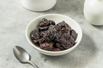 Organic Raw Dried Plum Prunes