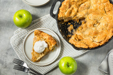 Sweet Homemade Baked Apple Pie