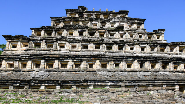 El Taj&iacute;n, Mexico