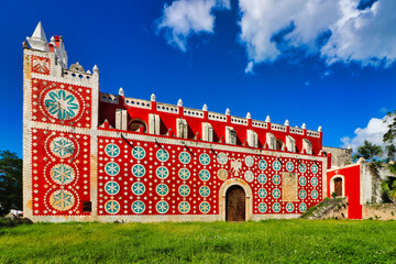 Church of Santo Domingo de Guzman at Uayma-View of the walls with mayan and spanish motifs with...