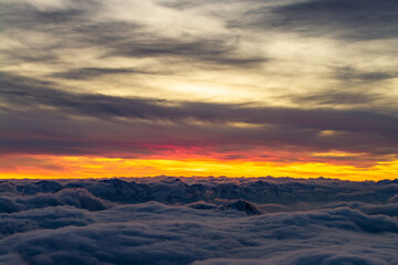 Nebelmeer Südföhn Sonnenuntergang Hochschwab Gebiet Alpen
