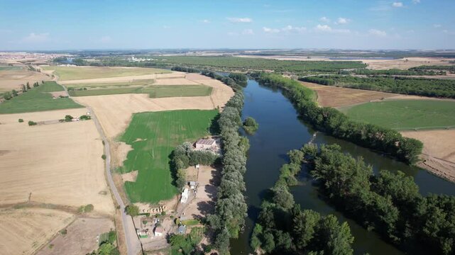 Aerial view of the Duero River in the Castilian plateau, Spain 176
