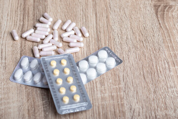 pastillas y cápsulas de medicina para la salud