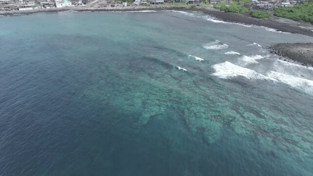 Comoros, Grande Comore, Foumbouni, ilot la Tcheka, small fishing harbor slow rotation right