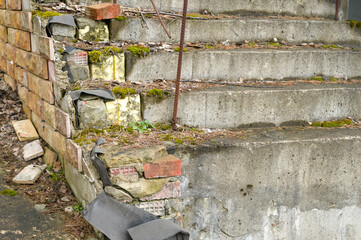 bricks felt down from concrete steps