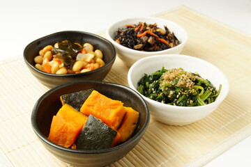 小鉢の和食