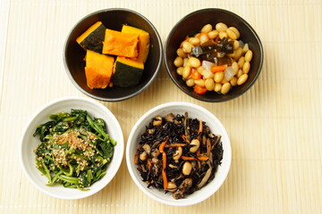小鉢の和食
