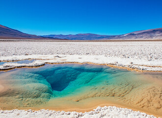 Laguna verde in Salar de Antofalla in the Puna de Atacama in Northern Argentina