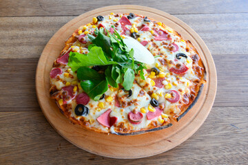 Traditional Turkish cuisine. Pizza, pita, pidesi, sucuk, hummus, kebab. Many dishes on the table. Serving dishes in restaurant. Mix, formaggi, veggie pizza. Top view, flat lay