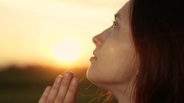 girl praying god looking sky, pleading peace freedom, hair wind sunset, praying sins togetherness, girl bible relaxation, grateful person asking for faith, faith god outdoors, believer person outdoors