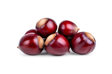 Obraz premium Heap of chestnuts isolated on white backdrop