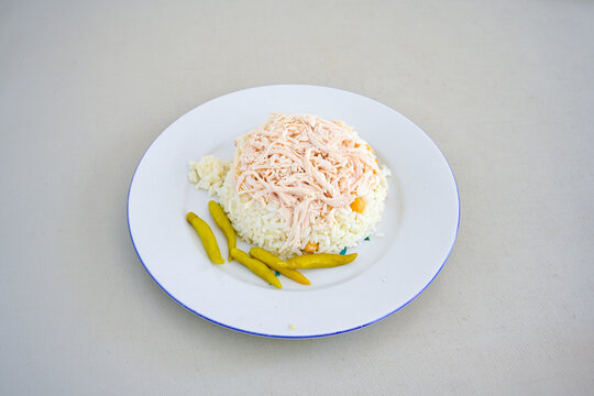Traditional delicious Turkish food; Turkish style rice pilaf (Turkish name; Arpa sehriyeli. tavuk, kuru fasulyeli, pirinc pilavi). Cigerli, kavurmali, tereyagli nohut pilav.
