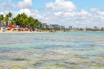 Piscinas Naturais  e  a  Praia de Ponta Verde, Pajuçara Maceió - Alagoas  Brasil
