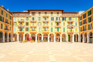 Plaza de Major in old town of Palma de Majorca, SPain © neirfy