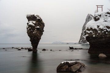 えびす岩と大黒岩