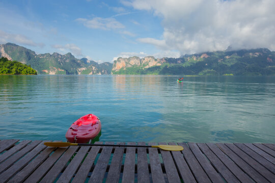 Cheow Lan Dam or Ratjjaprabha Dam, Surat Thani Province is a hydroelectric dam with beautiful nature, especially limestone mountains, suitable for relaxation. It is located in Khao Sok National Park