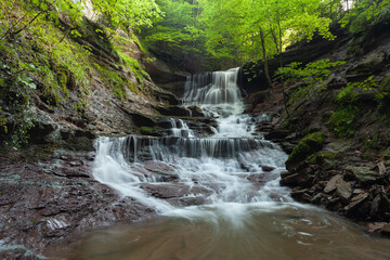 Hörschbachschlucht bei Murrhardt. Hinterer Wasserfall.