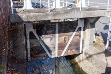 日本の岡山県岡山市の美しい休日の散歩の風景