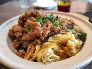 chicken with pandanus rice