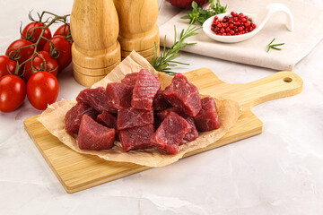 Raw beef cubes for cooking