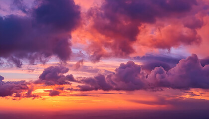 Obraz premium Dramatic Sunset Clouds with Golden Rays