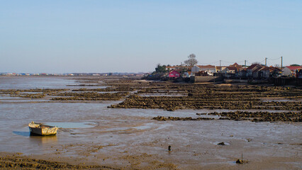 Zone portuaire dans la ville de Bourcefranc-le-Chapus, en Charente-Maritime