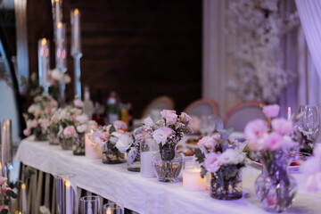 Elegant Wedding Table Decor with Candles