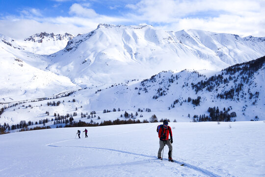 Randonn&eacute;e &agrave; skis en Ubaye. Col de Larche, Vallon du Lauzanier. Ubaye - Alpes