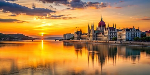 Obraz premium Minimalist Budapest Sunset: Summer Golden Hour over Danube River