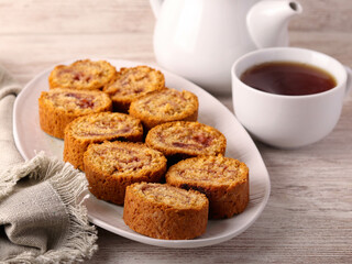 Jam filling roll cookie