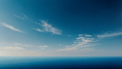 Fototapeta premium Rich blue-white gradient for calm backgrounds.
