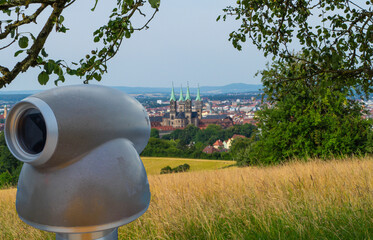 Fernglas vor Aussicht auf Bamberg Deutschland