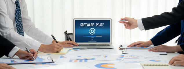 Software update on computer for brisk version of device software upgrade