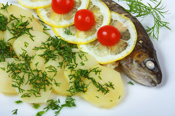 Fish with potatoes and spices