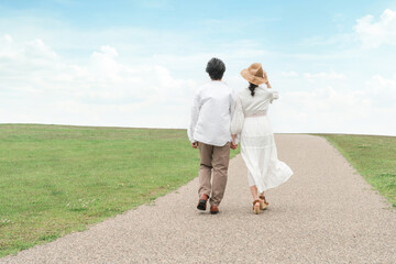 Fototapeta premium 新婚旅行・ハネムーン・旅する恋人・カップル・夫婦のイメージ 