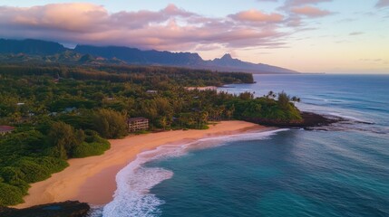 Obraz premium A golden beach at sunset with gentle waves, soft sand, and a refreshing ocean breeze, creating a peaceful summer paradise.