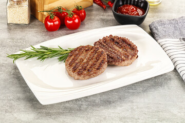 Grilled two beef burger cutlet