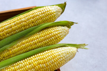Sweet corn, Fresh yellow corn
