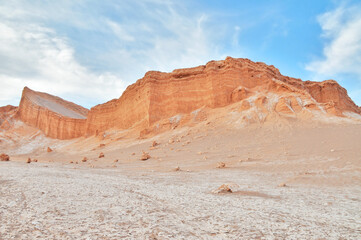 Fototapeta premium The so-called Valley of the Moon in the Chilean Atacama Desert west of San Pedro de Atacama
