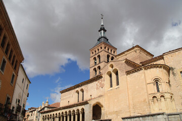 Fototapeta premium st martin church in segovia in spain 
