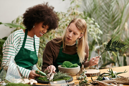 Exploring creativity and friendship in a vibrant succulent workshop with plants and passion