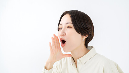 ミドル女性　笑顔