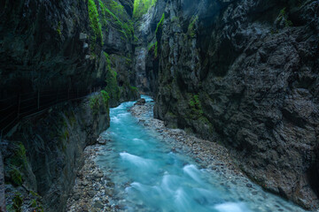 Die Partnachklamm bei Garmisch-Partenkirchen in Bayern.
