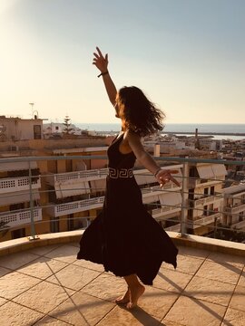 Tanz &uuml;ber den D&auml;chern von Stadt