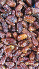 datiles